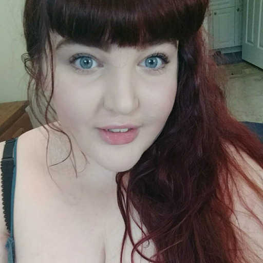 bbwmarzipan:  Message me if you want a life time of real naked
