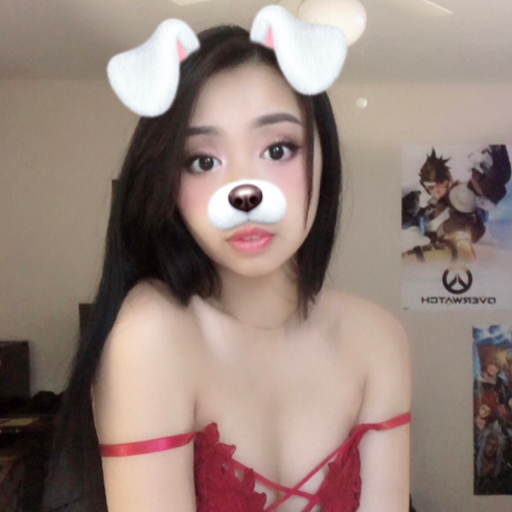 cherrykaikuma:  Old pictures but hi! 🌸