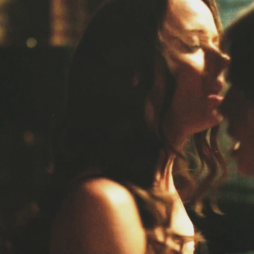 addisonmotherfuckingmontgomery:  stay awhile || root/shaw 