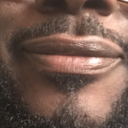 freedomoffun:  white girl sucking a Big black cock as he talks shit about it..hot 