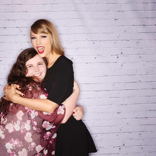 taylorswift:  torturedloves:  taylor wearing that poncho today has had me thinking about that time i was in like 6th grade and i made my mom buy this knitted neon pink poncho from tj maxx and i thought i was the baddest bitch in that thing like i showed