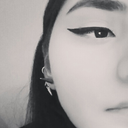 Hui-Ya.