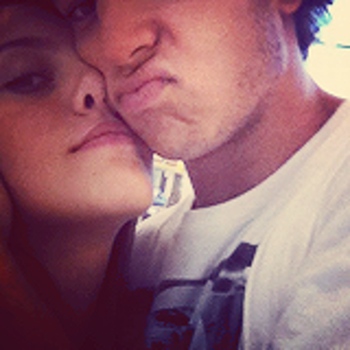Eu tô com uma puta vontade de sentir seu beijo.