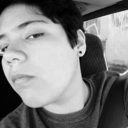 Odio las fotos, por el simple hecho de que sé que jamás podré salir bien en una.