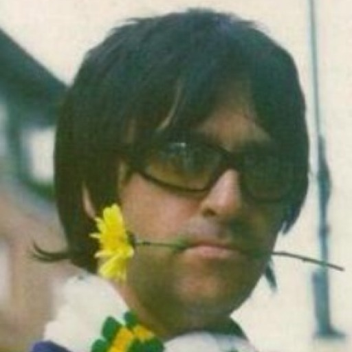 reblog if u think your icon would chuckle at a meme