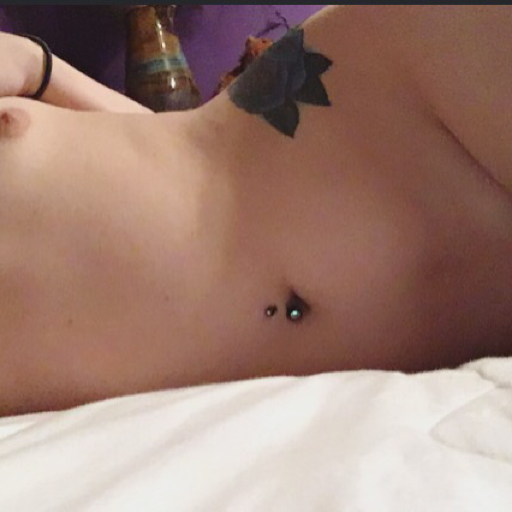 girlsmasturbatedaily:  ⚫️ Followers - 84,200 ⚫️📱Submissions📱LADIES, KIK Me, Message Me or Submit to Me If You Would Like To Be Featured On My Blog!⚪️ KIK - Girlsmasturbatedaily ⚪️