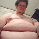 doublebellybhm:  bluezeffer417:  tightpussy71: