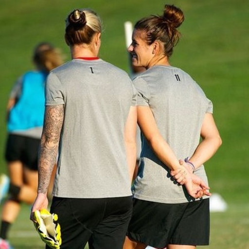 wash-spirit:  ap00:  sincyslegacy:  11-and-1:  Ella and Erin after CAN v NZL  I just noticed now, that Erin grabs the flag and pulls on it so Ella could stop playing with it right before she kissed her… My heart  omg! i just noticed Labbe’s neice