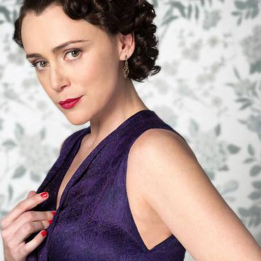 Keeley Hawes interview with RED (Oct 2014) "Best Things in Life"