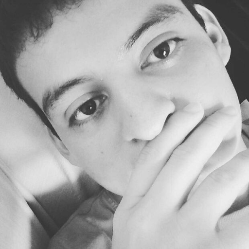 Ahora eres mejor que antes, más de lo que me imagine, me enamoras