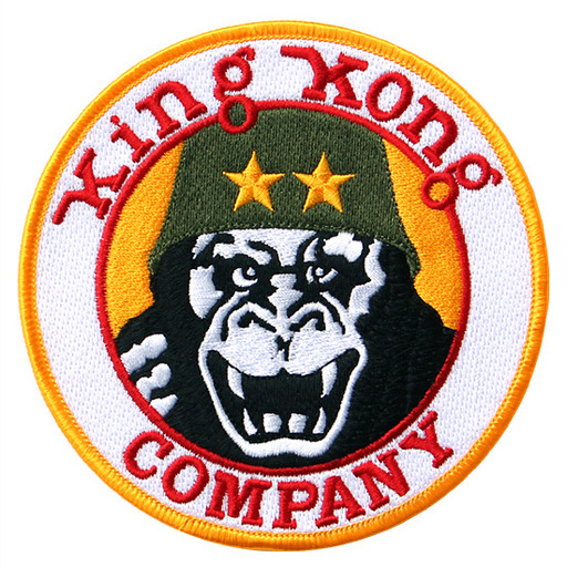 Kong company. Нашивка Кинг Конг Компани. Шеврон King Kong Company. Шеврон с Кинг Конгом. Куртка King Kong Company.