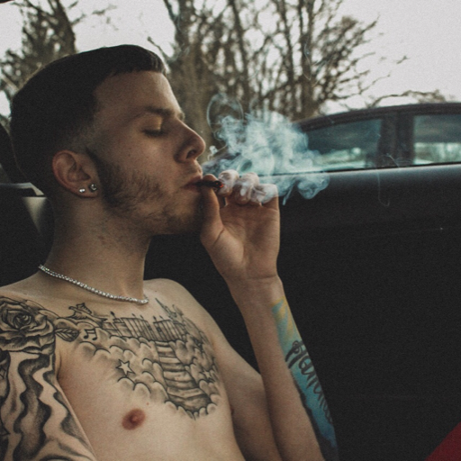mikeedigital:  Forget about ya past, we workin on our future baby.