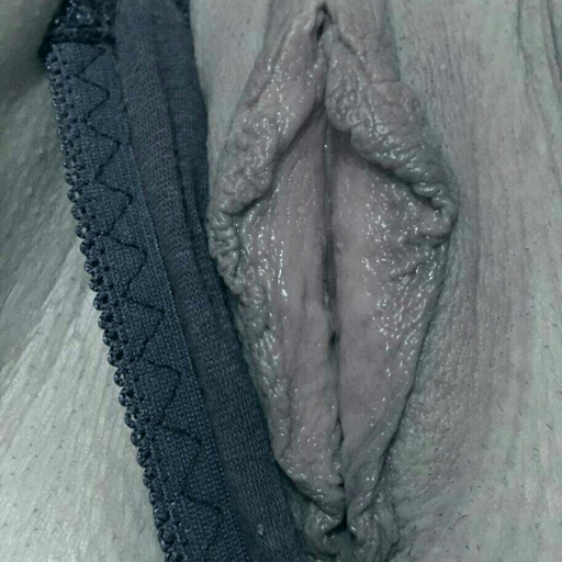 biggergapes-betterbabes:that sloppy milf cunt is opening wide Both pussy and asshole ruined, leaking all over the place while she masturbates.
