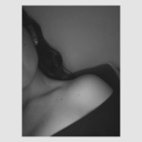 the-girl-naive:  ¿Me abrazarás fuertemente y no me soltarás ? 