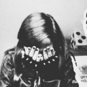 Solo por que ella no tenga +100 likes en su foto de perfil no significa que ella