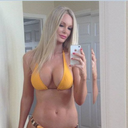 Underboobs are the new Trend (12 Photos)