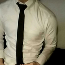 peterchantmhk:  ignatius69:  I love suit  上身恤衫打呔，下身赤裸打飛機，引死人咩！