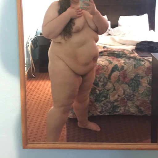 ssbbwhairycunt:  😍😍😍 damn girl 👌 I’d eat you up Clarification, this is NOT me!  Reblog from @curvynpervy she’s the beauty in this