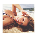 Essas fotos de casal no tumblr fodem com o meu emocional. 