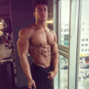 fitnessmarc: muscleorlando:    Cabron delicioso listo y preparado para una buena sesión. Lo más deliciosos son las Panthis 