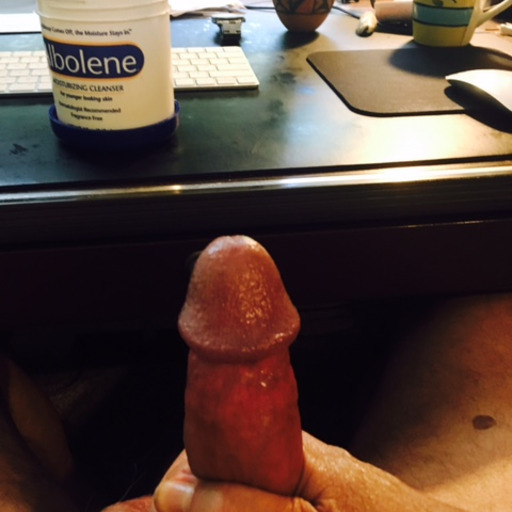 rsfyoung:  Great wank to wank over 