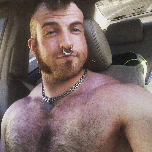 fullgrownmendontsleephere:  1:33….. this is an acceptable public sport…where? gotta get my passport renewed. 