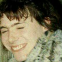 philmolester:  imagine if your internet friend was actually your favourite band member