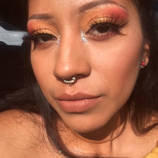 la-mala-vidaa:  la-mala-vidaa:  Undocumented womxn are the hardest