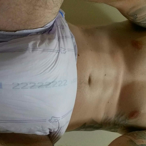 chadamus4545:  Post gym wetting!   so sexy!