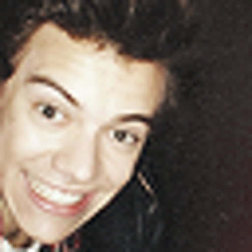 one-durexion-condoms:  h0ranhumps:  stripesforboobear:   remember the time when zayn’s twitter icon was this  and then we were all laughing at him but he was all like   HAHAHAHAHAHHAHAHAHHA  remember when Zayn had a twitter though   it just don’t