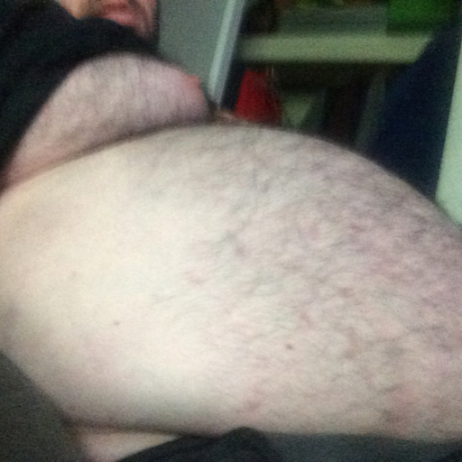 feedressqueen:  Please respost if you are looking for a curvy female feeder who will stuff you until you cant walk