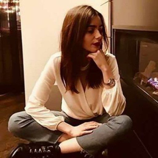 —Quiero despertar contigo cada mañana y dormir a tu lado cada noche —dijo Patch con seriedad—. Quiero cuidarte, valorarte y amarte de tal manera que ningún otro hombre, jamás, podría hacer. Quiero mimarte, y que cada beso, cada caricia y cada