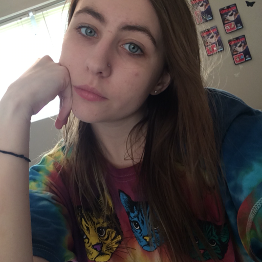 maddiepiercedthesirens:  maddiepiercedthesirens:  fuck a fake friend. where your real friends at?  the internet
