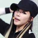 When someone says "DONT LOOK!"