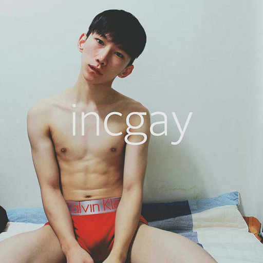 incgay:  나도싸고…너도싸고 다음엔 안에다.avi  -요즘 텀블러 활동하고나서부터 주변 게이스북 페친들한테 연락오는데 저맞구요^^게이스북 접고 이제 인천남 활동만 합니다.