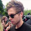 nirvana-lucas:  michael is like that disgruntled and constantly annoyed asshole cat