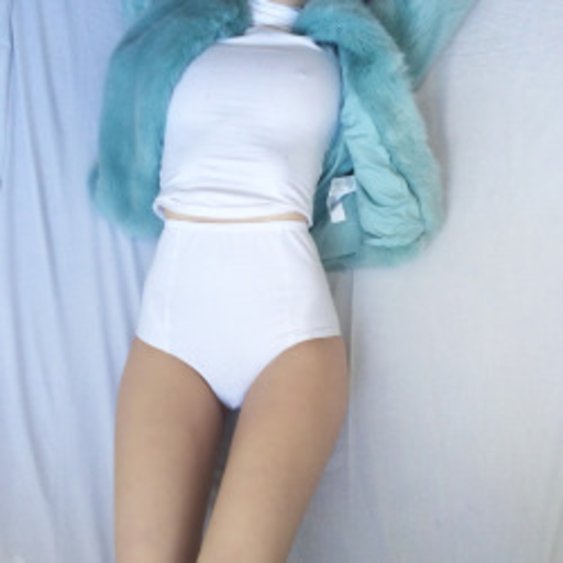 liittle-kitten:  I need a Daddy who makes me feel precious and