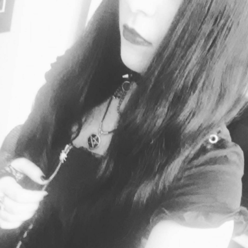 sago-san:Chris Motionless talking about his tattoos ^w^