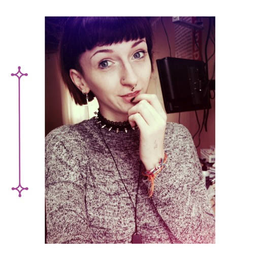 Reblog if you want one of these in your askbox:
