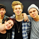 adashof5sauce:  5SOS explain nude photos