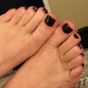 luvfemalefeet:  snoopythatsme:  footcouple: