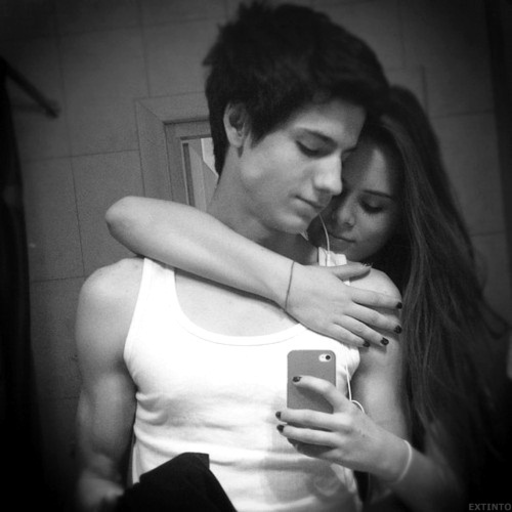 Só :) não :) bato :) na :) sua :) amiguinha :) porque :) não