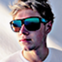 da-pimpmail:  niall’s tweets literally only make sense if you read them in his accent 