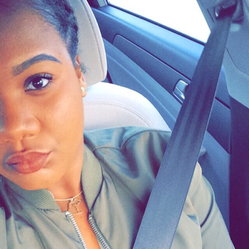 imdemetrialynn:justlza:loveandjealousy:  mind you she sitting