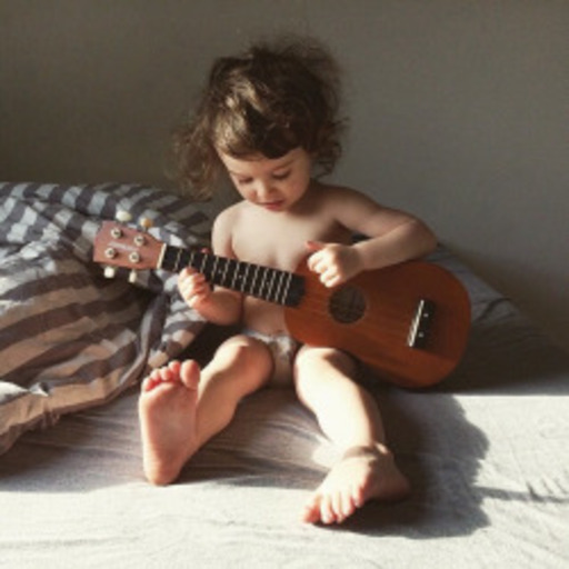 Se eu gosto da música é claro que eu vou escutar ela 439848992 vezes.