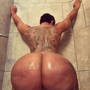 leemore-23:  bythebloodoftheblackgoat:  Killer thighs  Shit  La weona rica, este es mi tipo &lt;3
