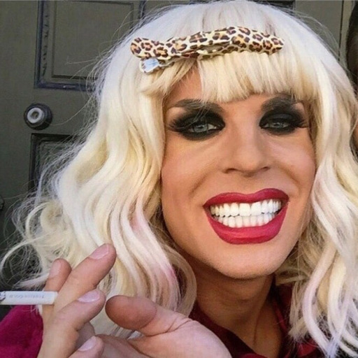 Porn Pics flazzeda:trixie’s laugh im dying  One