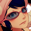 captain-ranger: The way he looked at Ladybug vs. The way he looked at Marinette Bonus: 