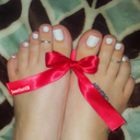 sweetfeet438:  Hot pink toes 💕👣