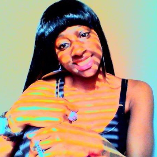 ifmommyonlyknew:  If she was your sister…you would smash. Don’t